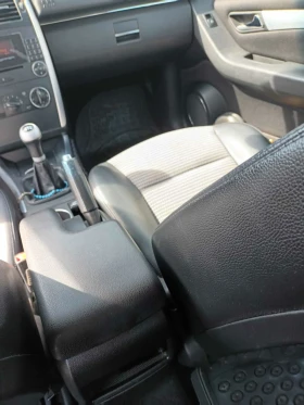 Mercedes-Benz B 200 2.0, снимка 8