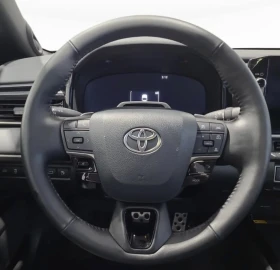 Toyota Camry XSE * AWD * ВСИЧКИ ЕКСТРИ * 9К КМ * , снимка 6