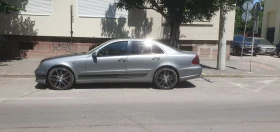 Mercedes-Benz E 320