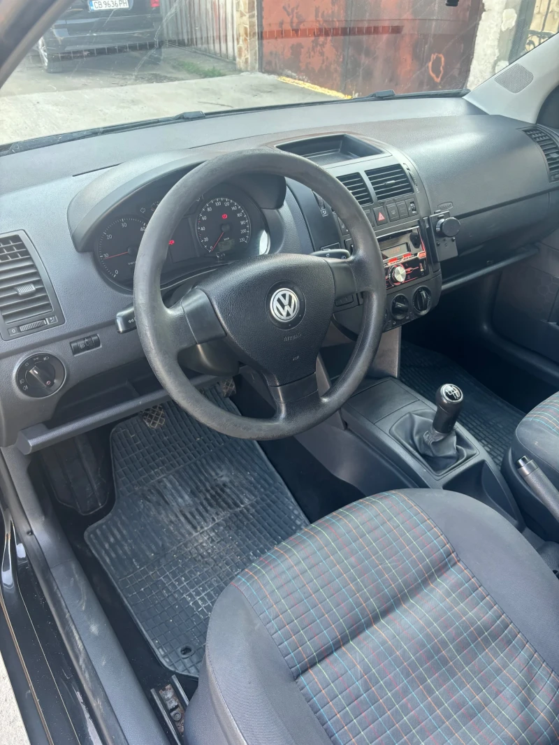 VW Polo 1.4 tdi, снимка 8 - Автомобили и джипове - 48023512