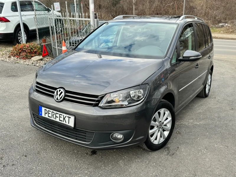 VW Touran 2.0TDI DSG* Highline, снимка 1 - Автомобили и джипове - 48556878