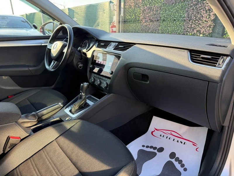 Skoda Octavia LED/NAVI/CARPLAY/ПЕЧКА/СОБСТВЕН ЛИЗИНГ, снимка 12 - Автомобили и джипове - 51507205
