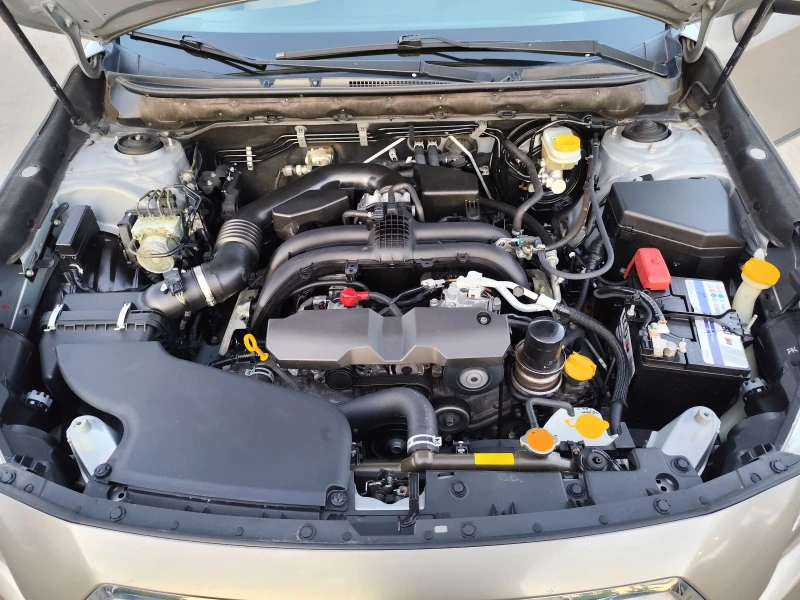 Subaru Outback 2.5i Luxury Швейцария , снимка 3 - Автомобили и джипове - 51737916