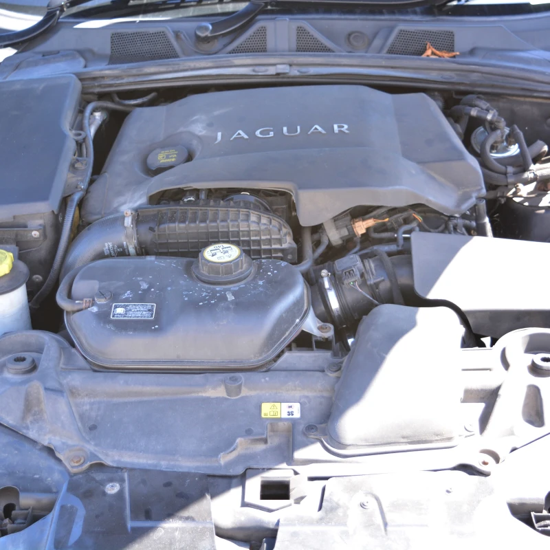 Jaguar Xf 3.0 D, снимка 7 - Автомобили и джипове - 51769111