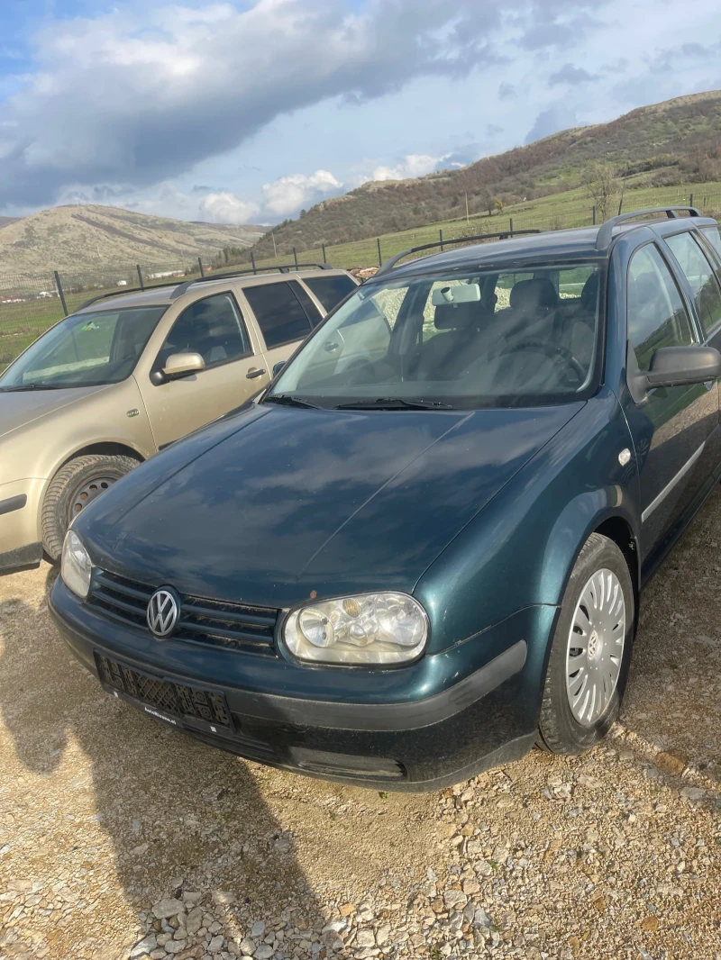 VW Golf 1.6 , снимка 2 - Автомобили и джипове - 52502807