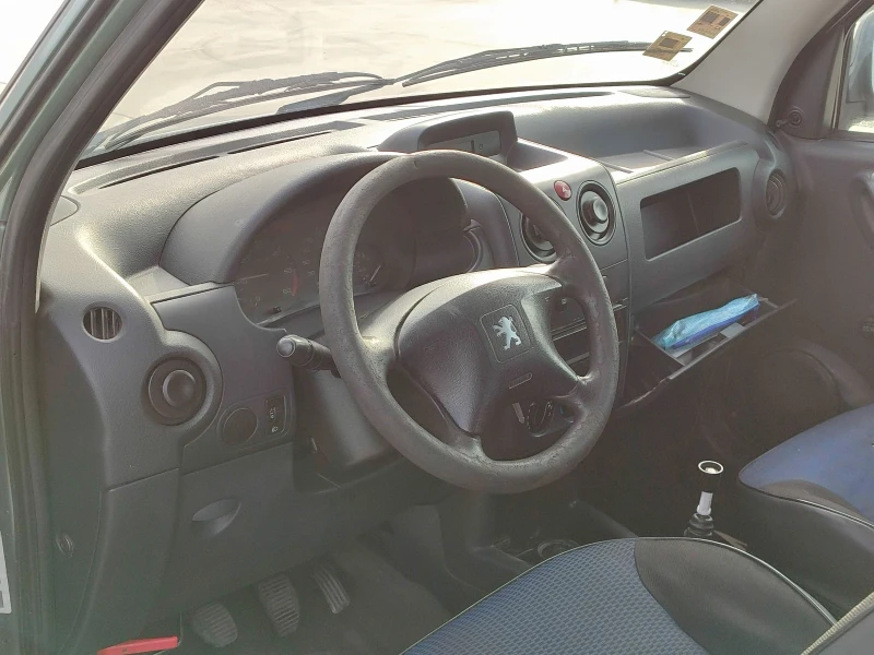 Peugeot Partner 1.9d, снимка 6 - Автомобили и джипове - 52730793