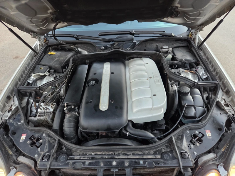 Mercedes-Benz E 320 CDI РЕДОВИ* КСЕНОН* ОТЛИЧНА, снимка 16 - Автомобили и джипове - 52787983