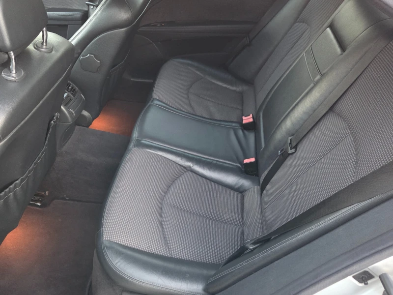 Mercedes-Benz E 320 CDI РЕДОВИ* КСЕНОН* ОТЛИЧНА, снимка 9 - Автомобили и джипове - 52787983