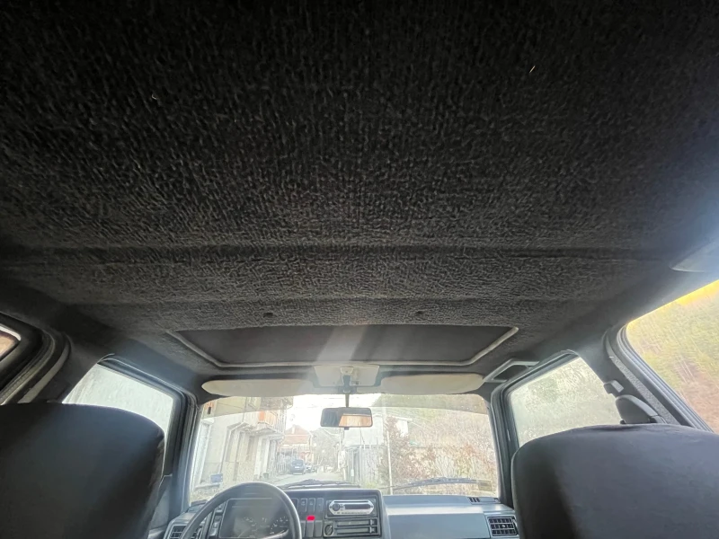 VW Golf 1.8 Газ/Бензин, снимка 11 - Автомобили и джипове - 53165520