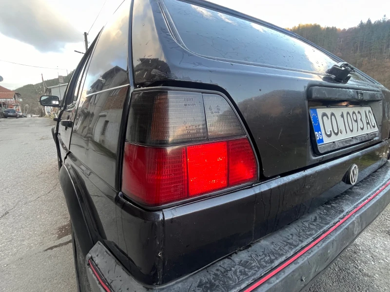 VW Golf 1.8 Газ/Бензин, снимка 13 - Автомобили и джипове - 53165520