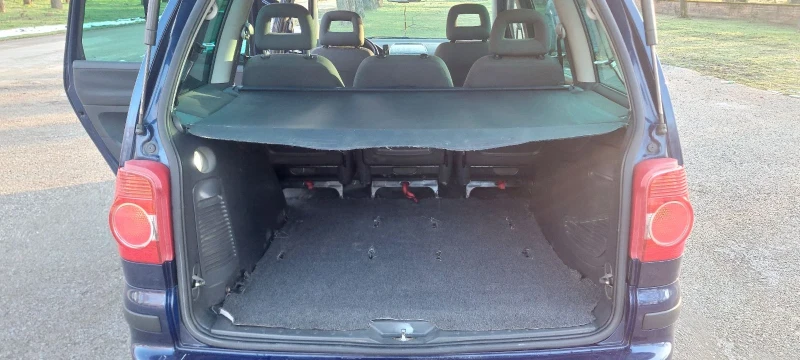 VW Sharan 1.9 TDI 131 ASZ , снимка 13 - Автомобили и джипове - 53450309