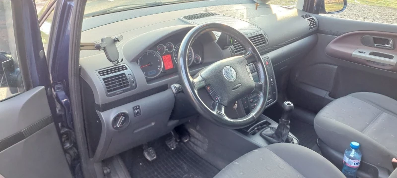 VW Sharan 1.9 TDI 131 ASZ , снимка 10 - Автомобили и джипове - 53450309