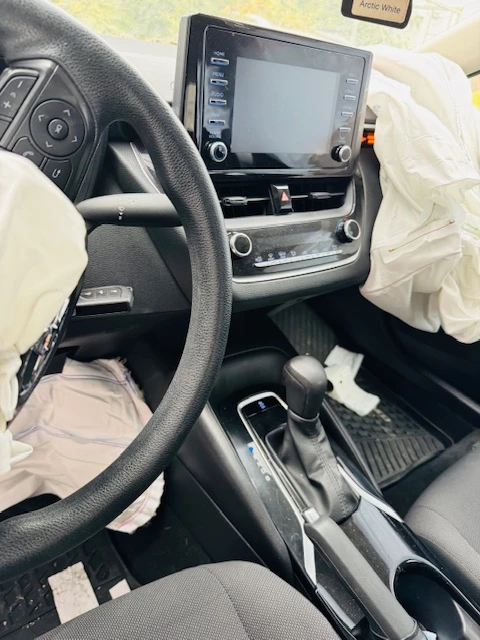 Toyota Corolla  - изображение 7