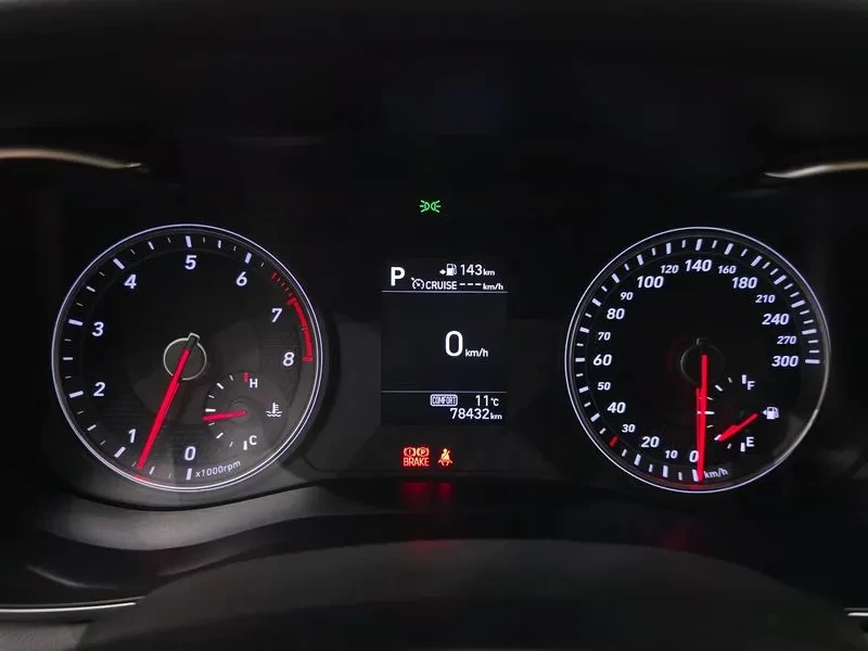 Genesis G70 3.3T/SPORT PACK/�������/���������/����� | Mobile.bg � ����������� 8