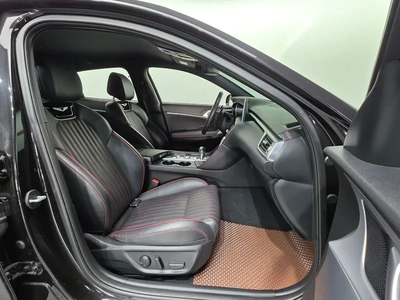 Genesis G70 3.3T/SPORT PACK/�������/���������/����� | Mobile.bg � ����������� 10