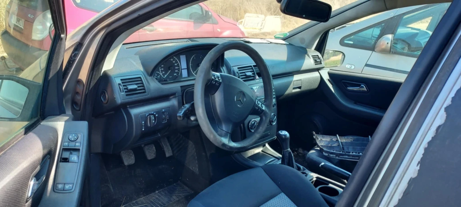Mercedes-Benz A 180  - изображение 3