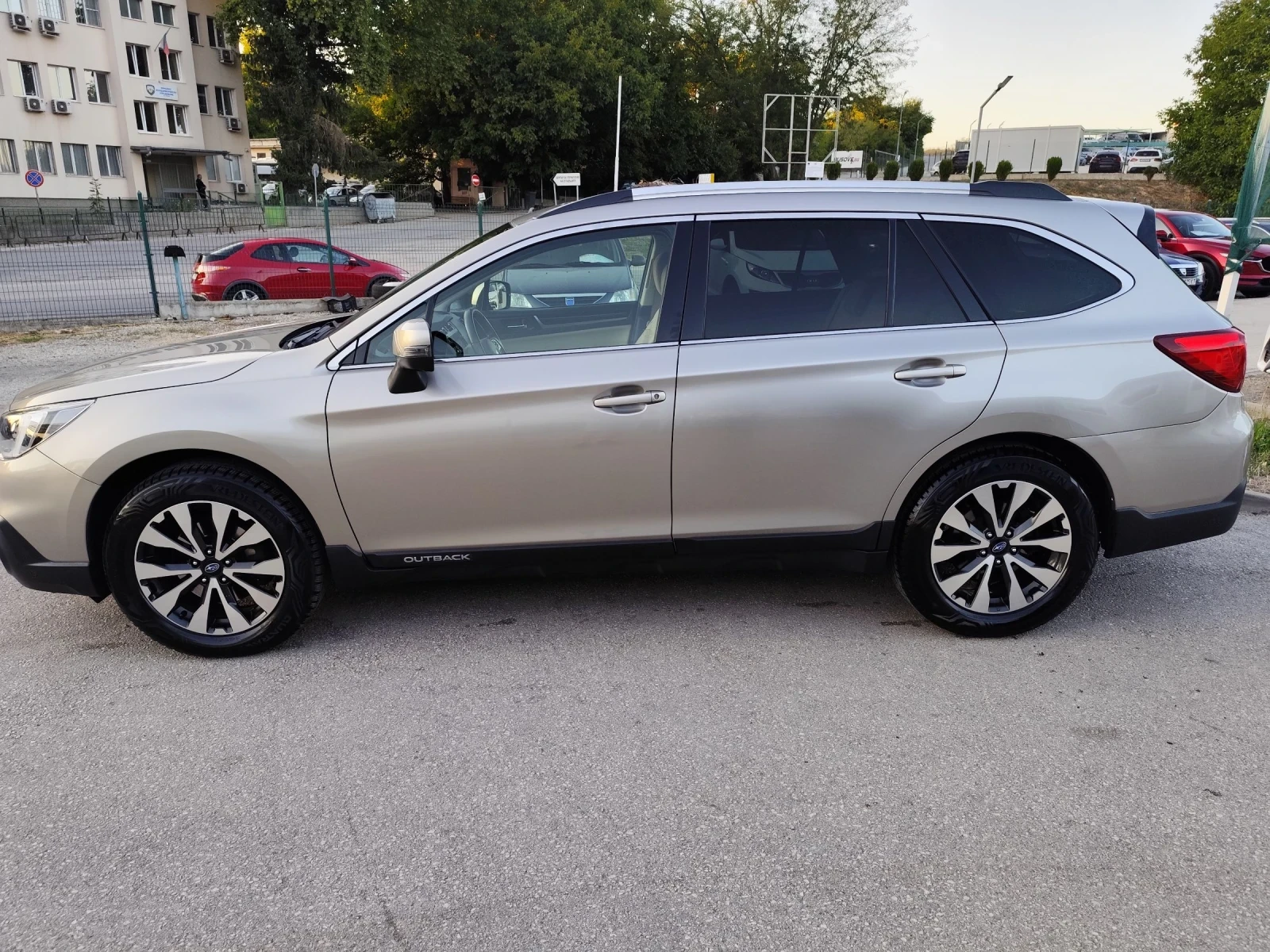 Subaru Outback 2.5i Luxury ���������  | Mobile.bg � ����������� 11