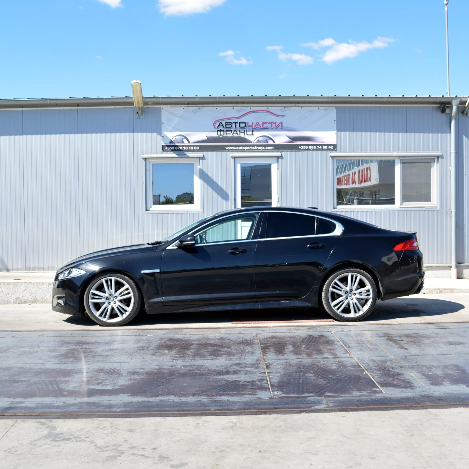 Jaguar Xf 3.0 D - изображение 3
