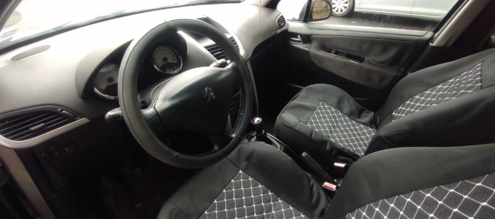 Peugeot 207 SW - изображение 4