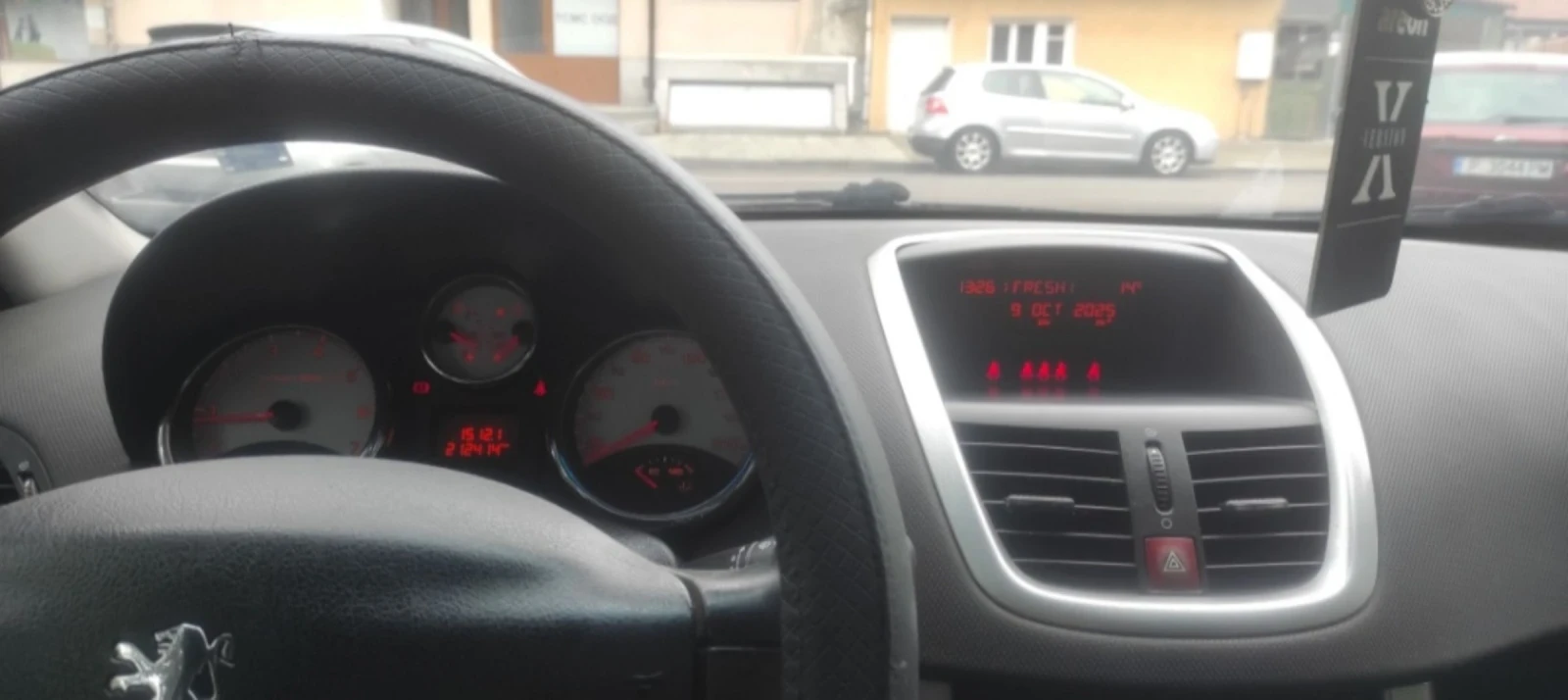 Peugeot 207 SW - изображение 6