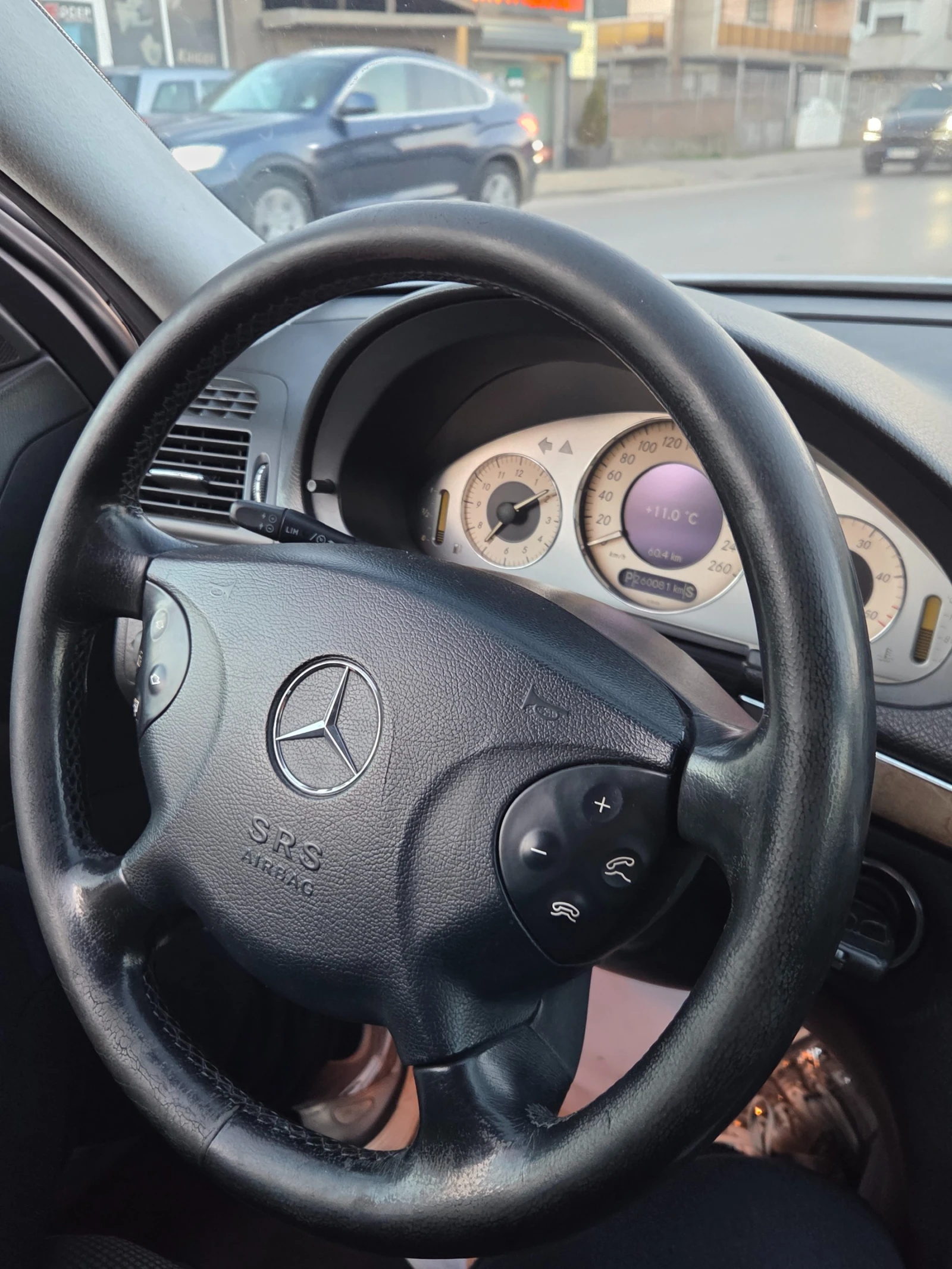 Mercedes-Benz E 320 CDI ������* ������* ������� | Mobile.bg � ����������� 12