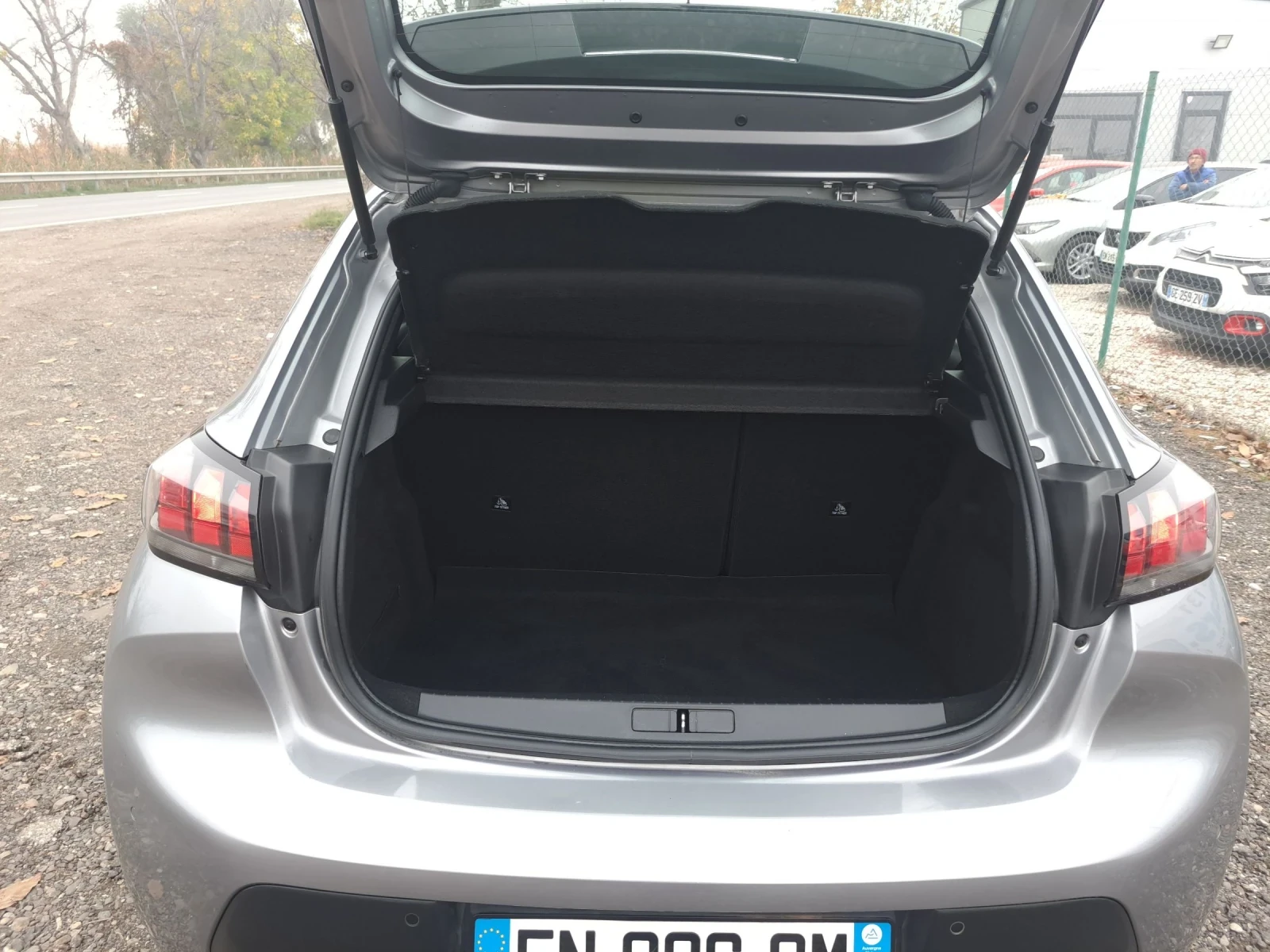 Peugeot 208 1.2 VTI | Mobile.bg � ����������� 15