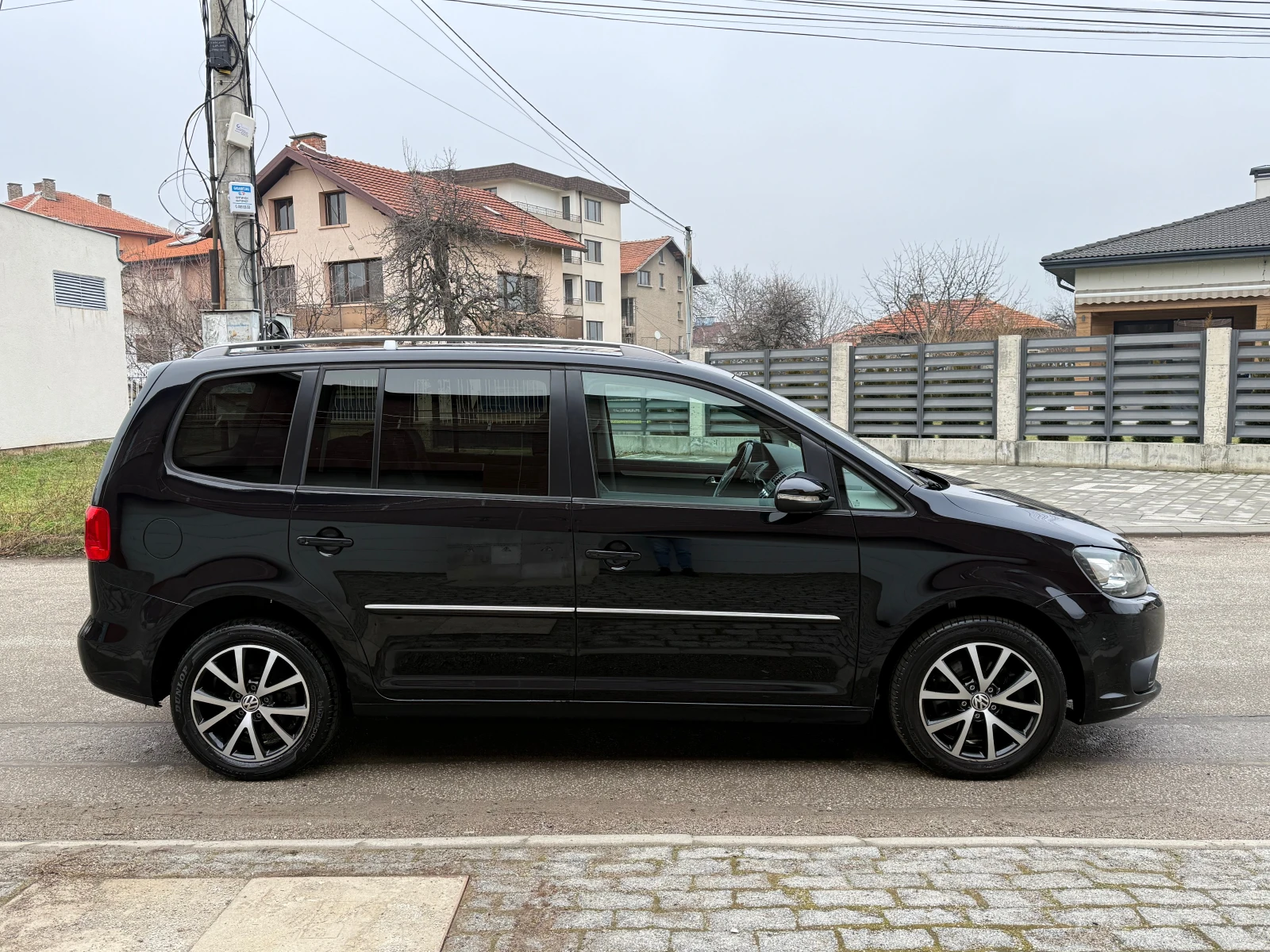 VW Touran AVTOMAT-6+ 1-ШВЕЙЦАРИЯ-NAVI-TOP - изображение 4