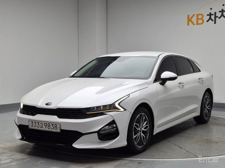 Kia K5 * KEYLESS* КОЖА* ПОДГРЕВ* КАМЕРИ* 360* 