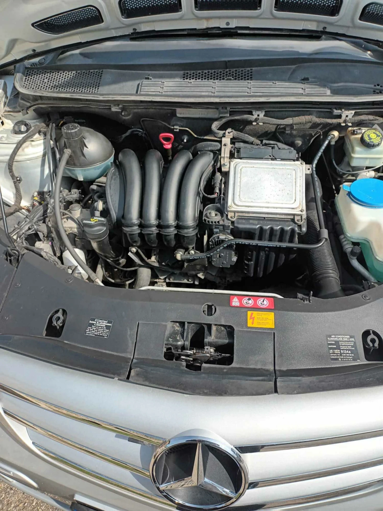 Mercedes-Benz B 200 2.0, снимка 11 - Автомобили и джипове - 54166970