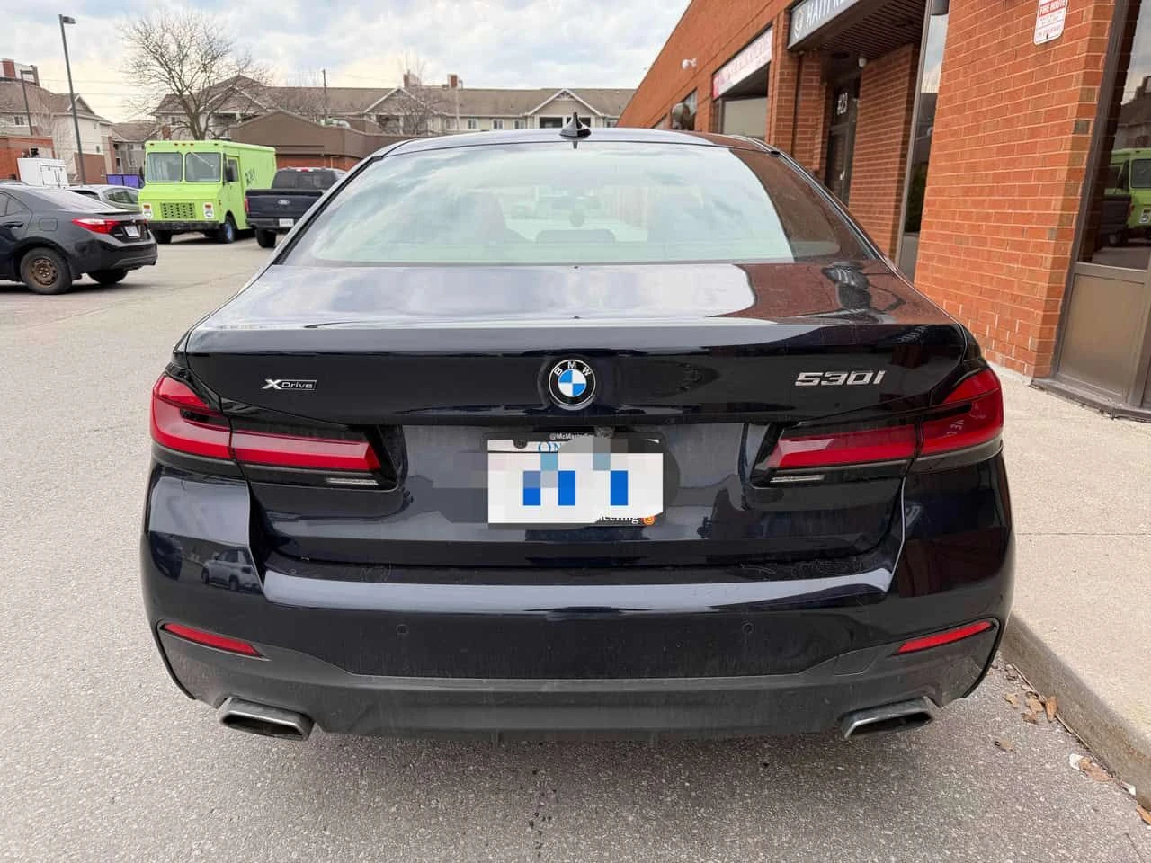 BMW 530 i xDrive/CARFAX/ШИБИДАХ/ПОДГРЕВИ, снимка 5 - Автомобили и джипове - 54172661