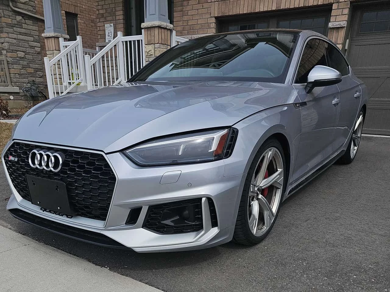 Audi Rs5 2.9 TFSI quattro / 360 / DIS / МАСАЖИ 