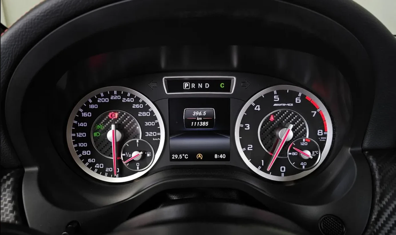 Mercedes-Benz A45 AMG ПАНОРАМА / КАМЕРИ / FULL, снимка 7 - Автомобили и джипове - 54682648