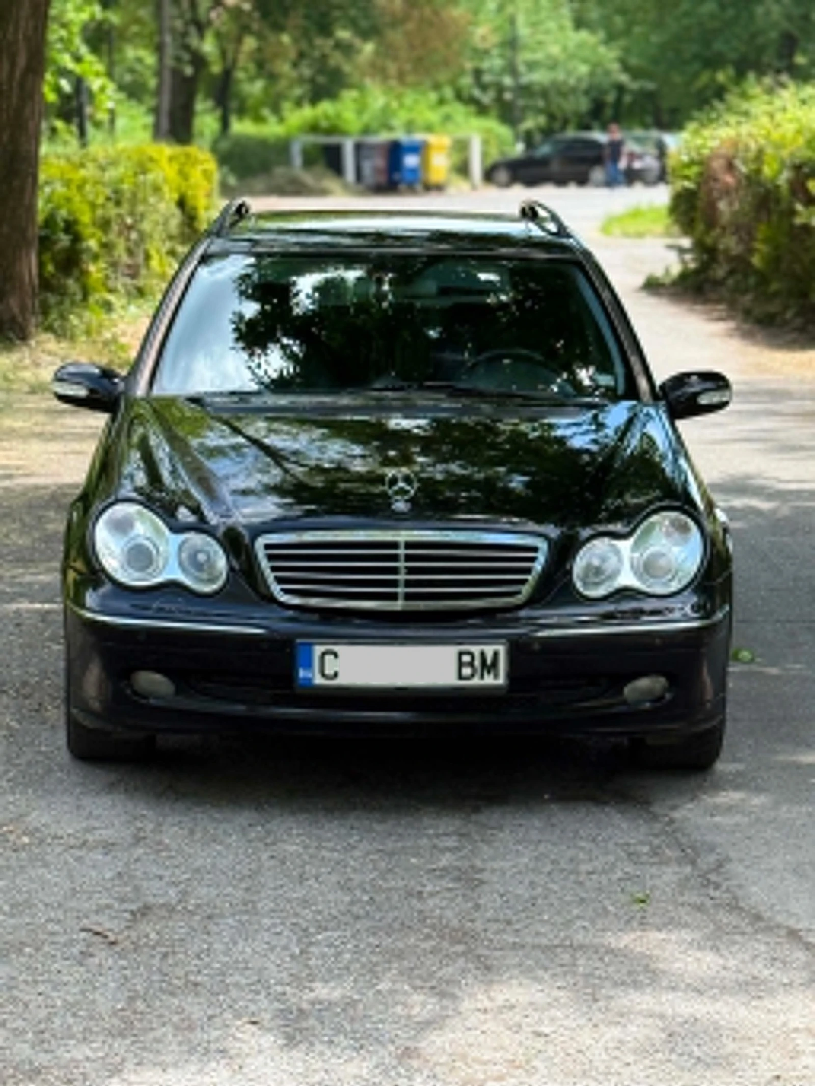 Mercedes-Benz C 320 3.2 V6 Avantgarde, снимка 2 - Автомобили и джипове - 54782630