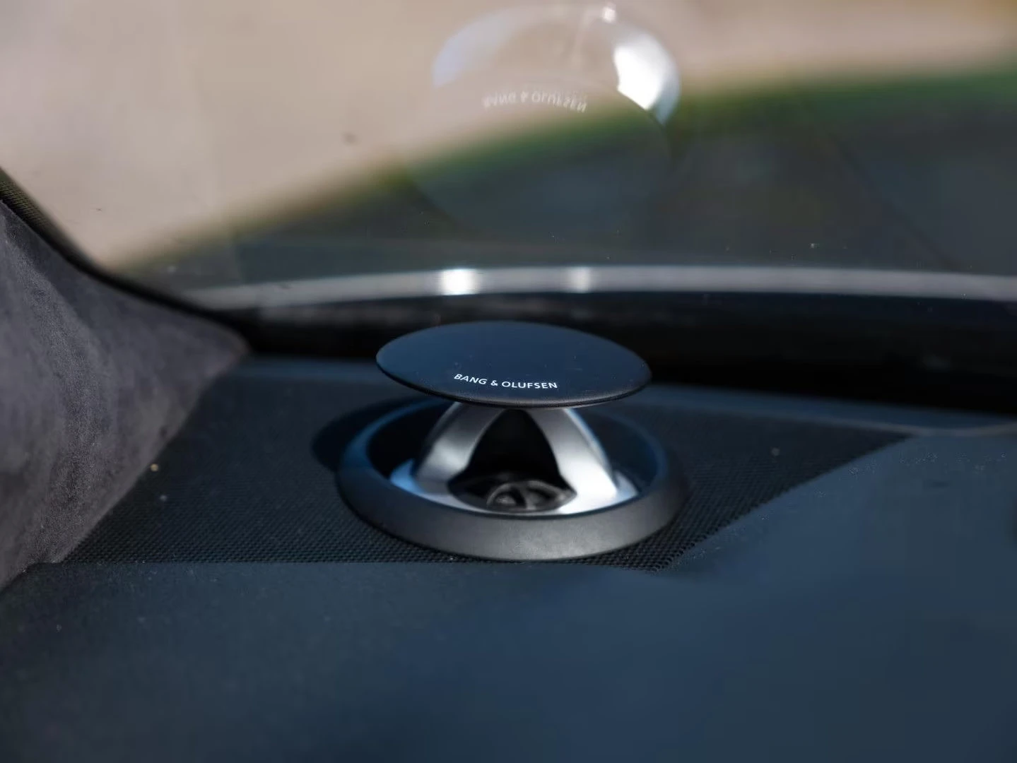 Audi A8 55TFSI/340HP/LONG/MASSAGE/PANO/360/HUD/B&O/463q | Mobile.bg � ����������� 12