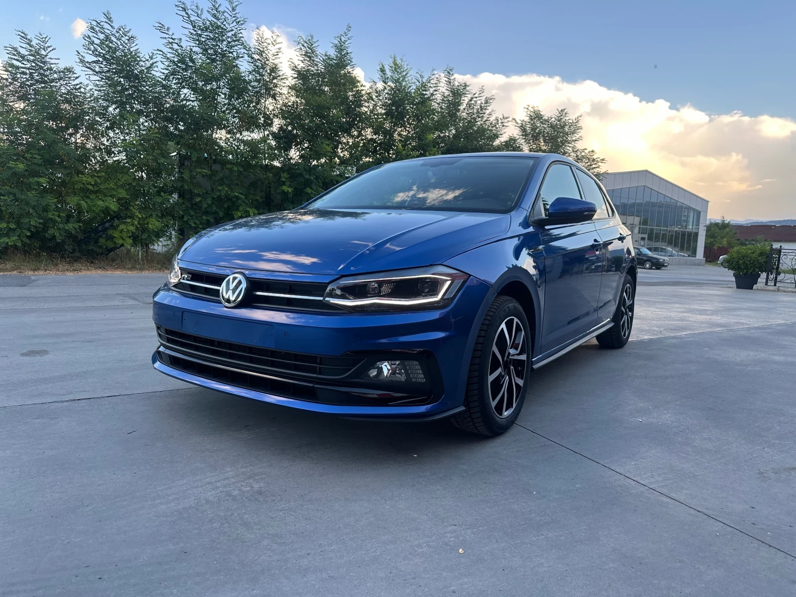 VW Polo, снимка 13 - Автомобили и джипове - 55108570