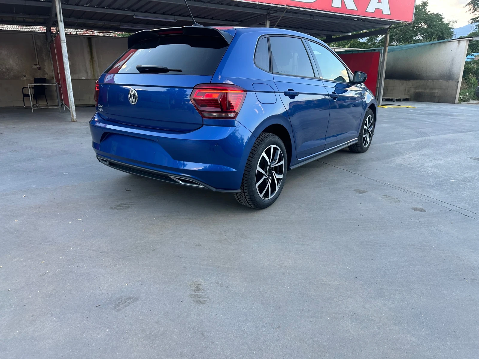 VW Polo, снимка 9 - Автомобили и джипове - 55108570