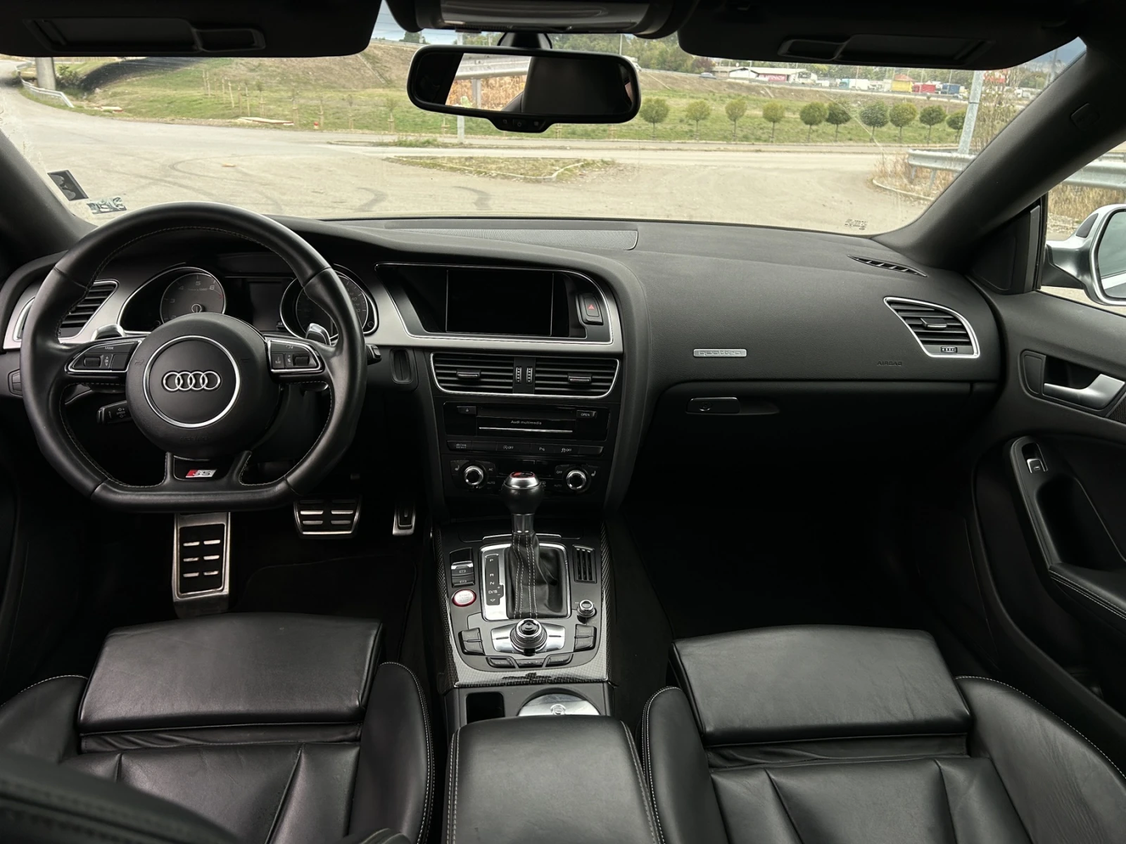 Audi S5 3.0TFSI, снимка 12 - Автомобили и джипове - 55348448