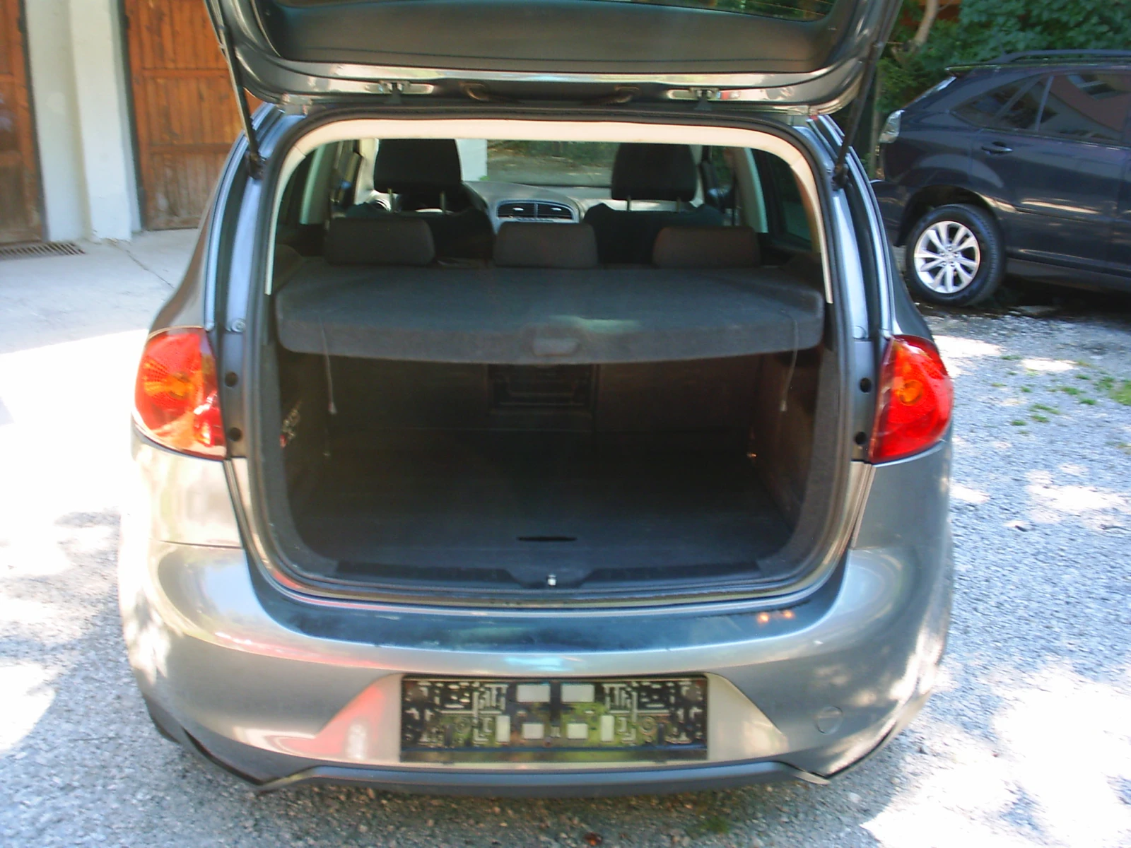 Seat Altea 1.2 TSI 105 k.c., снимка 14 - Автомобили и джипове - 55463794