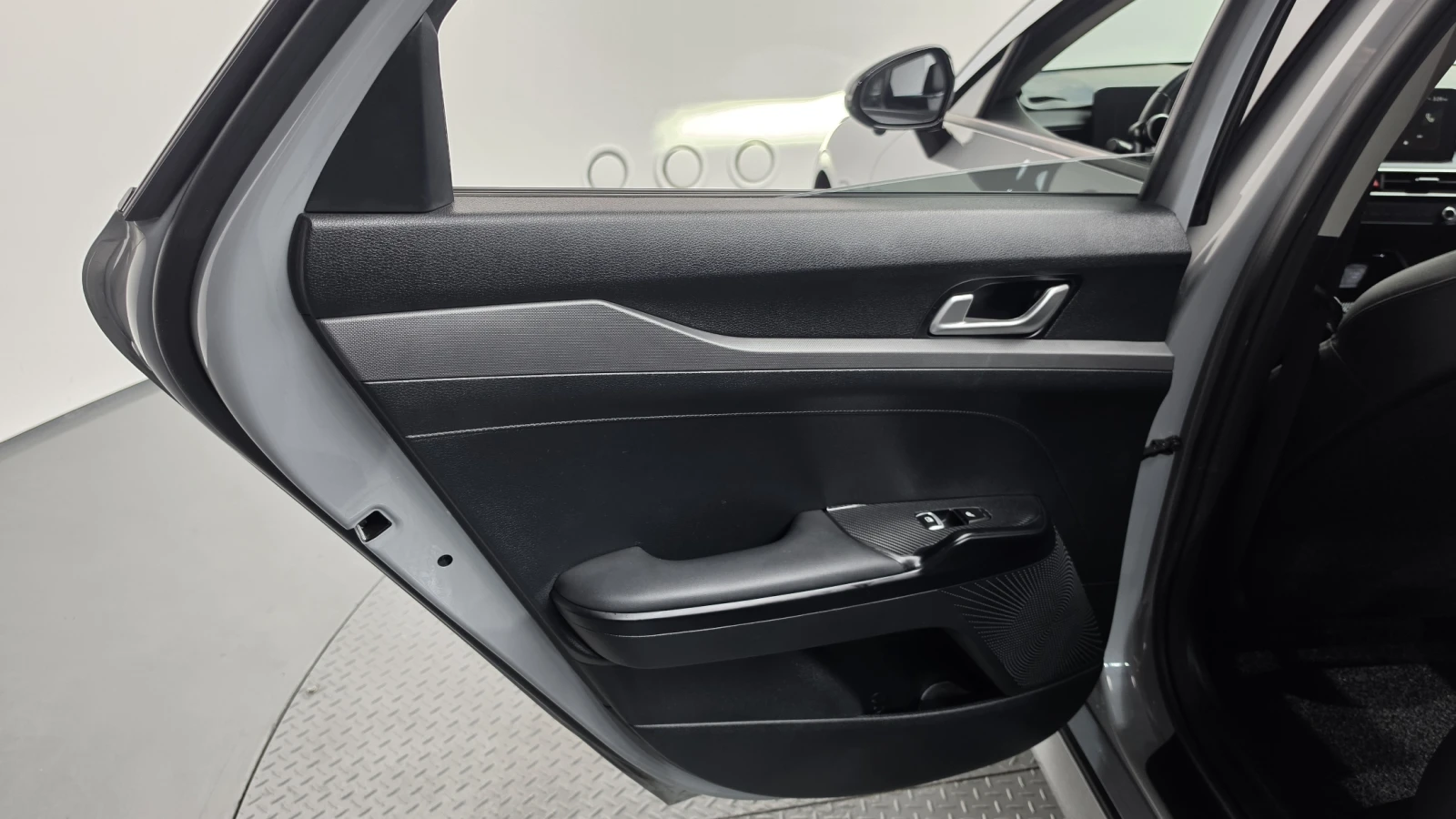 Kia K5 2.0LPI PRESTIGE autoprime.bg, снимка 16 - Автомобили и джипове - 55739919
