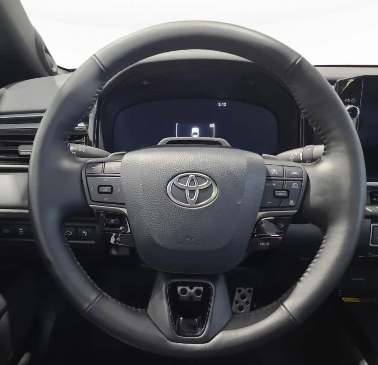 Toyota Camry XSE * AWD * ВСИЧКИ ЕКСТРИ * 9К КМ * , снимка 6 - Автомобили и джипове - 55784376
