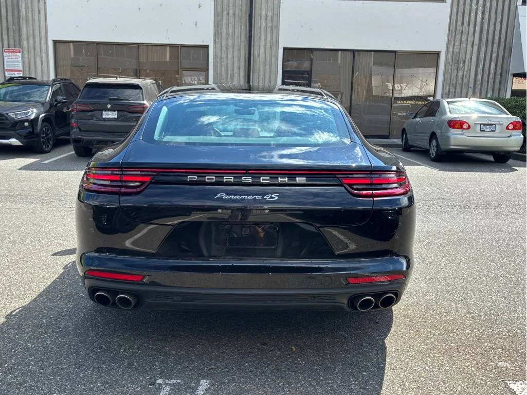 Porsche Panamera 4S * CARFAX* ОПЦИЯ ЗА ФИНАНСИРАНЕ* , снимка 5 - Автомобили и джипове - 55951507