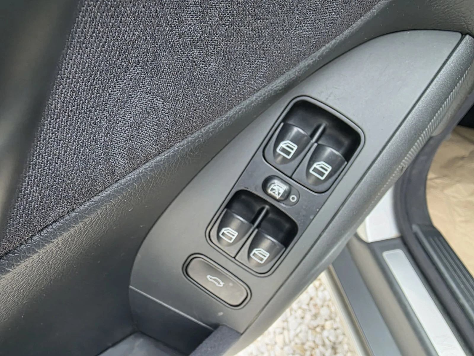 Mercedes-Benz C 200 Климатроник Темпомат Подгрев , снимка 16 - Автомобили и джипове - 56203066