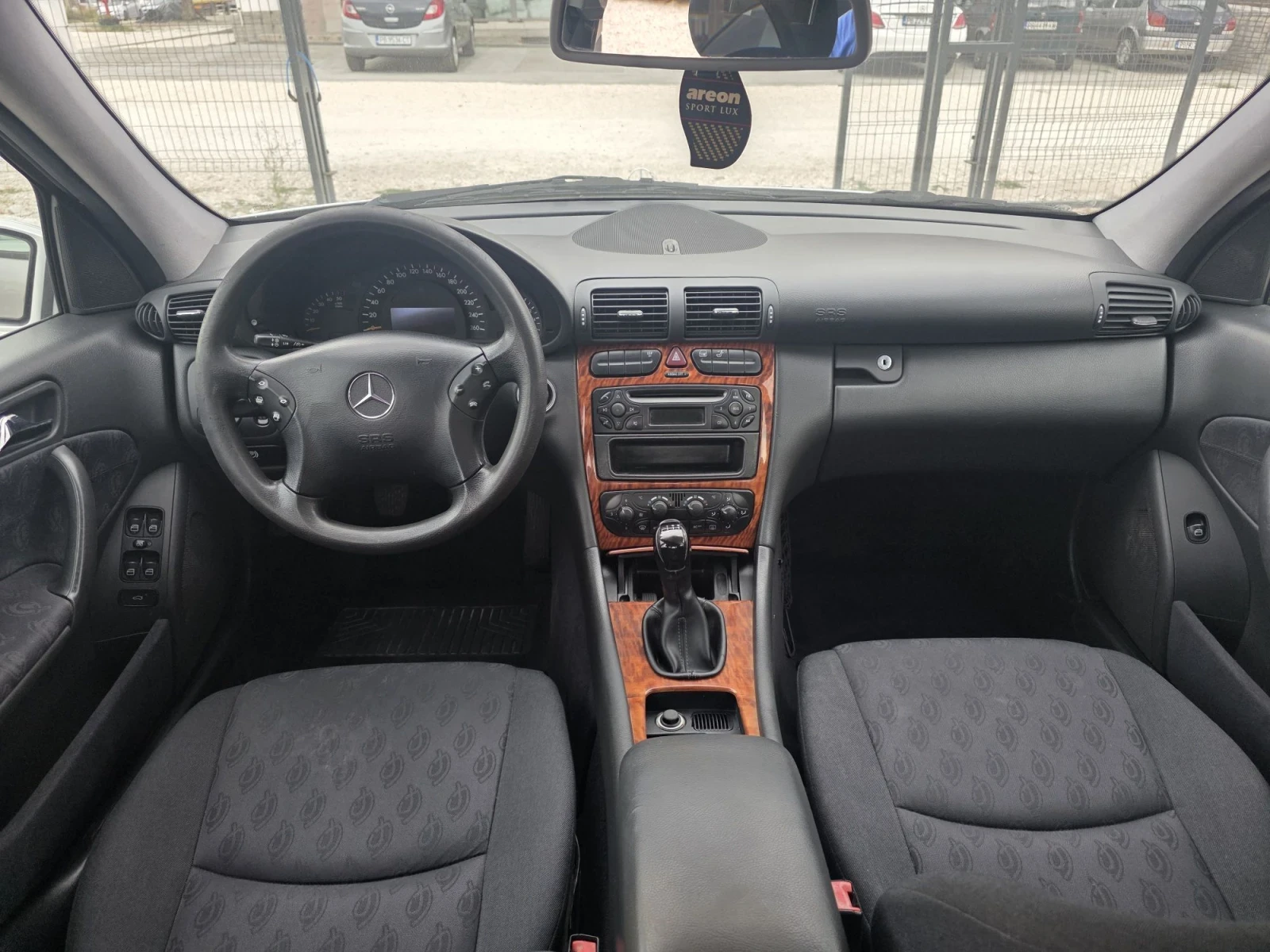 Mercedes-Benz C 200 Климатроник Темпомат Подгрев , снимка 9 - Автомобили и джипове - 56203066
