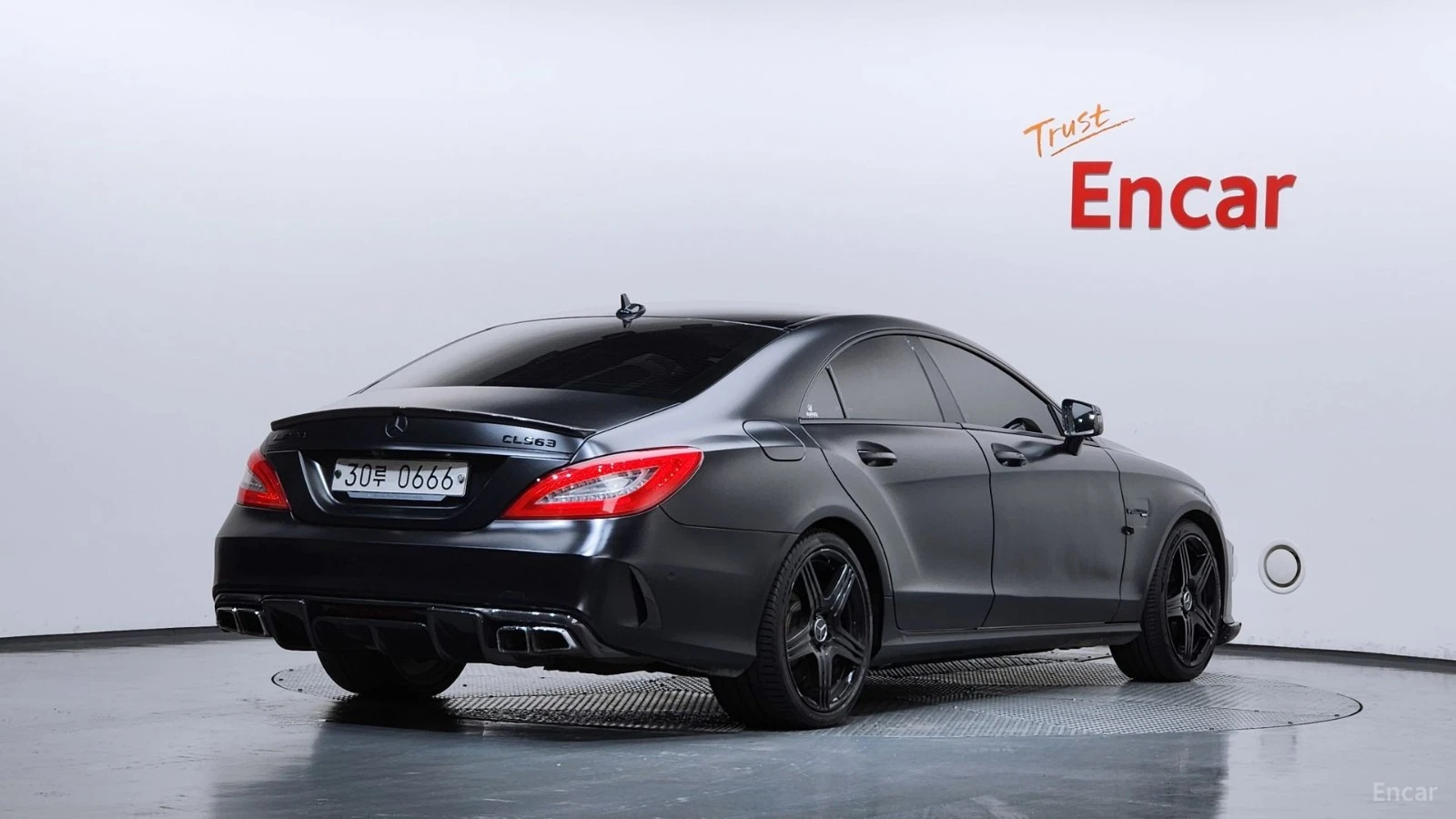 Mercedes-Benz CLS 63 AMG BLACK EDITION* �����* HARMAN* CARBON* ������ ���� | Mobile.bg � ����������� 3
