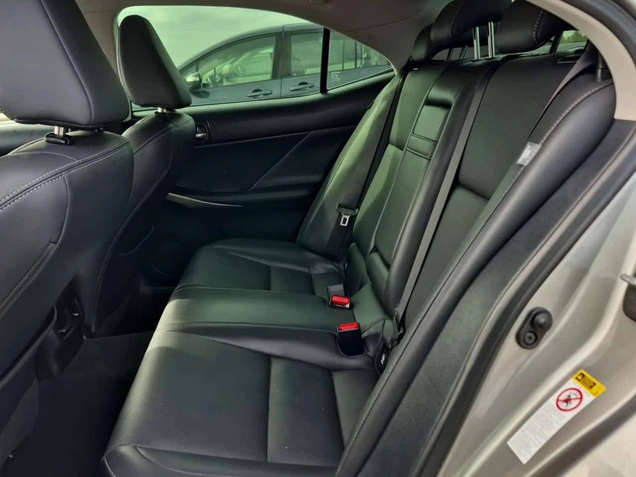 Lexus IS 300 * AWD * CARFAX *  | Mobile.bg � ����������� 11