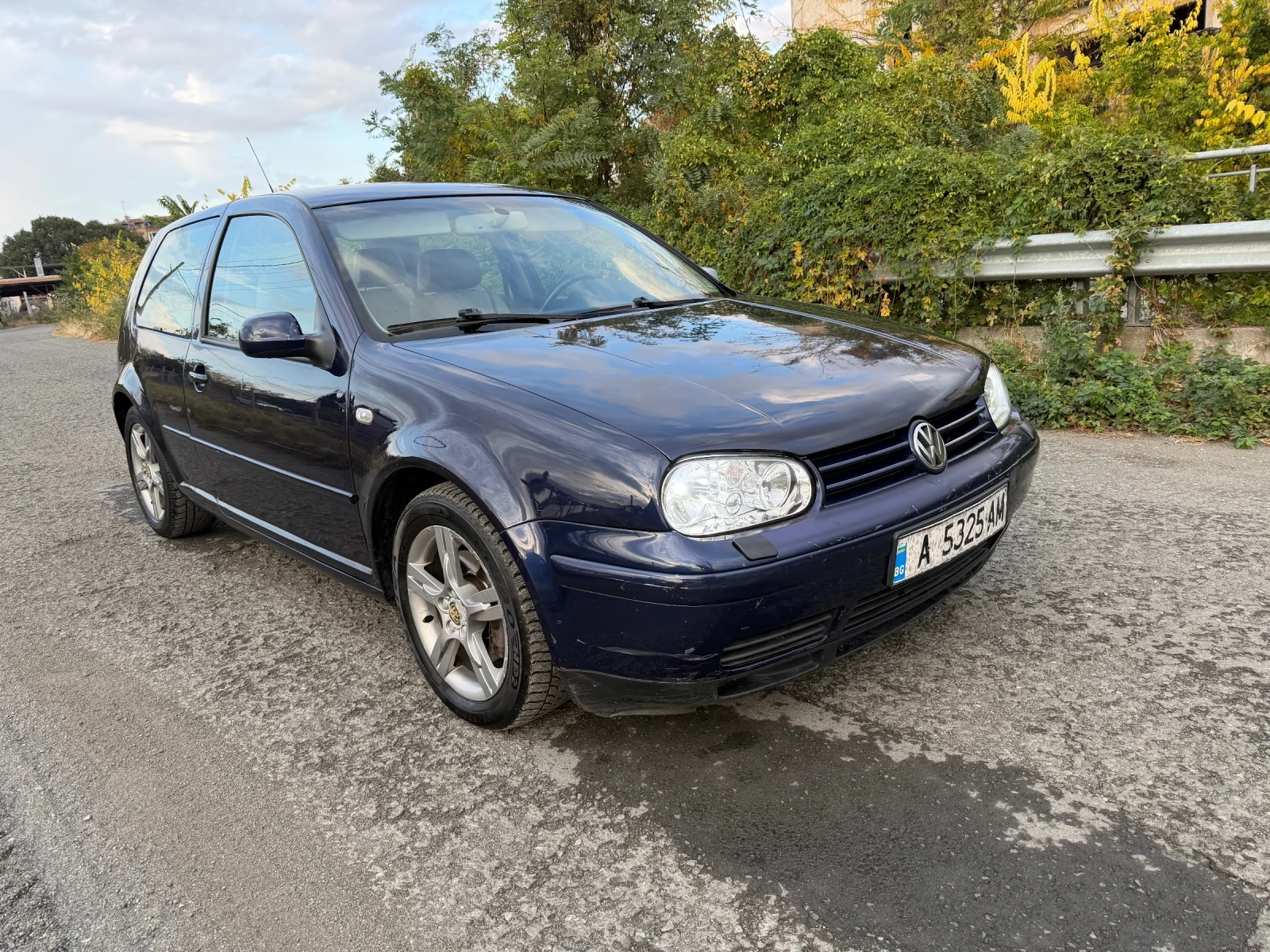 VW Golf, снимка 5 - Автомобили и джипове - 56513886