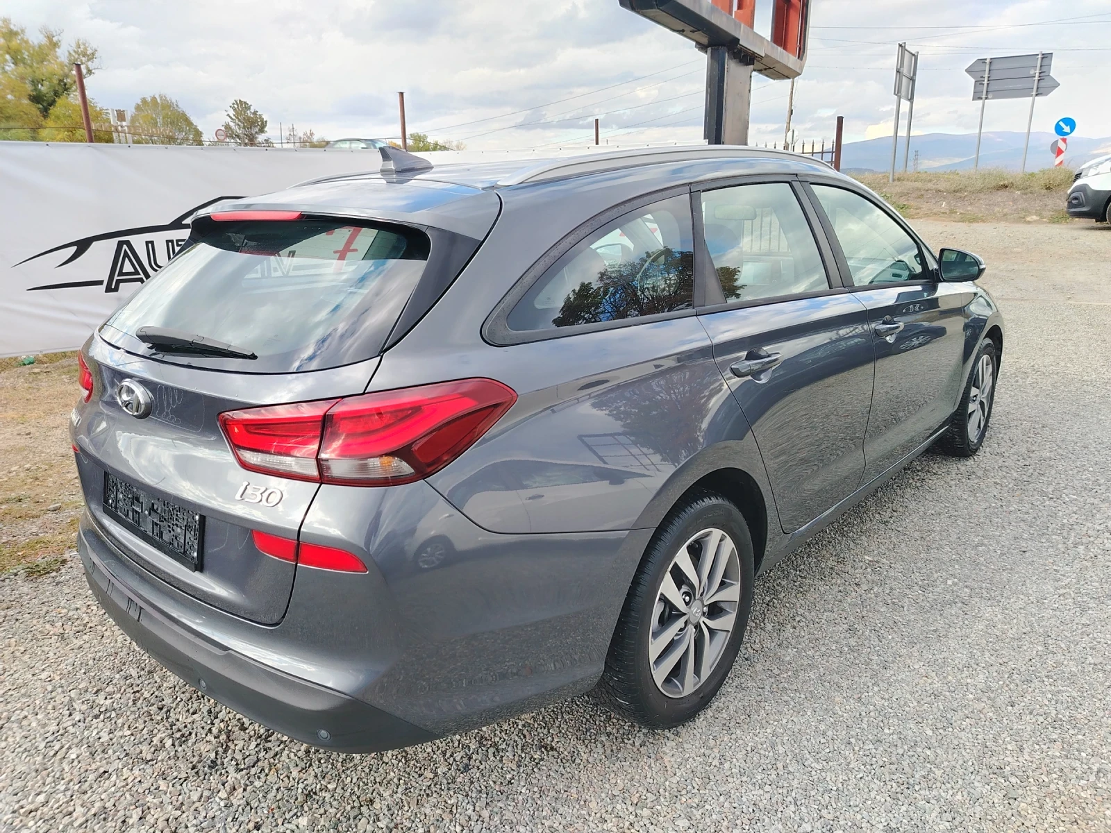 Hyundai I30 1.6 CRDI NAVI, CAMERA | Mobile.bg � ����������� 5