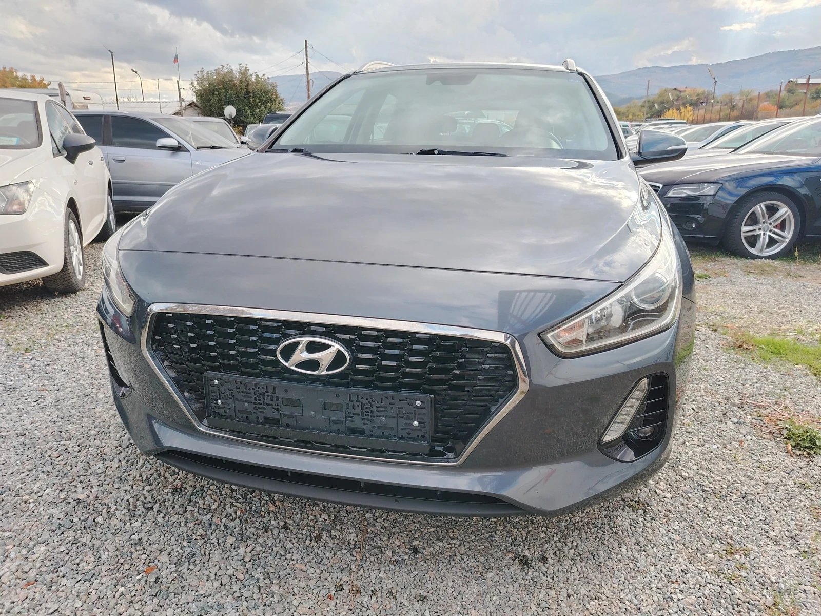 Hyundai I30 1.6 CRDI NAVI, CAMERA | Mobile.bg � ����������� 2