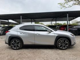 Lexus UX 250h Luxury/4x4/360Camera/HUD/ML Sound/В гаранция , снимка 3