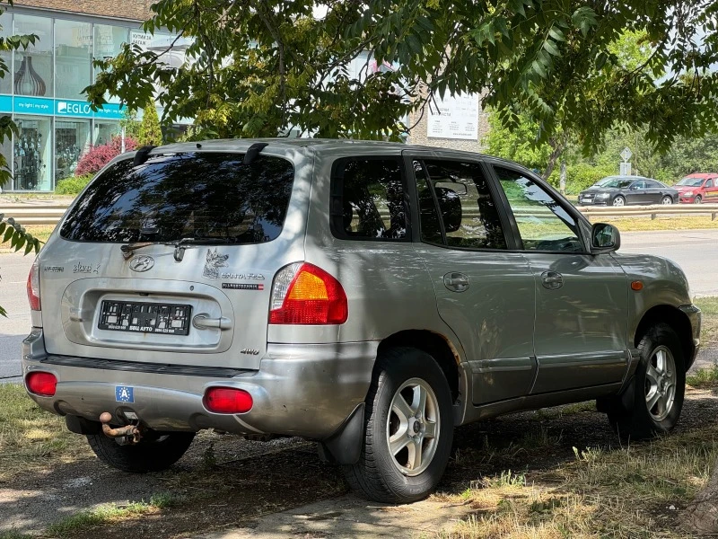 Hyundai Santa fe 2.4Бензин/4х4, снимка 4 - Автомобили и джипове - 46400791